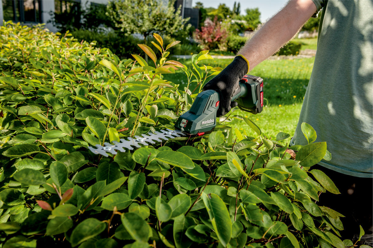 Buy Metabo | Cordless Shrub And Grass Shears SGS 18 LTX Q | 601609840 from Power Tool Services - Image 6 | Best Price