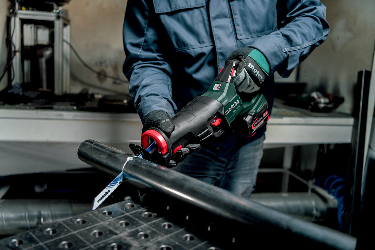 Metabo | Cordless Sabre Saw SSEP 18 LT | 601616850 2 - Power Tool Services