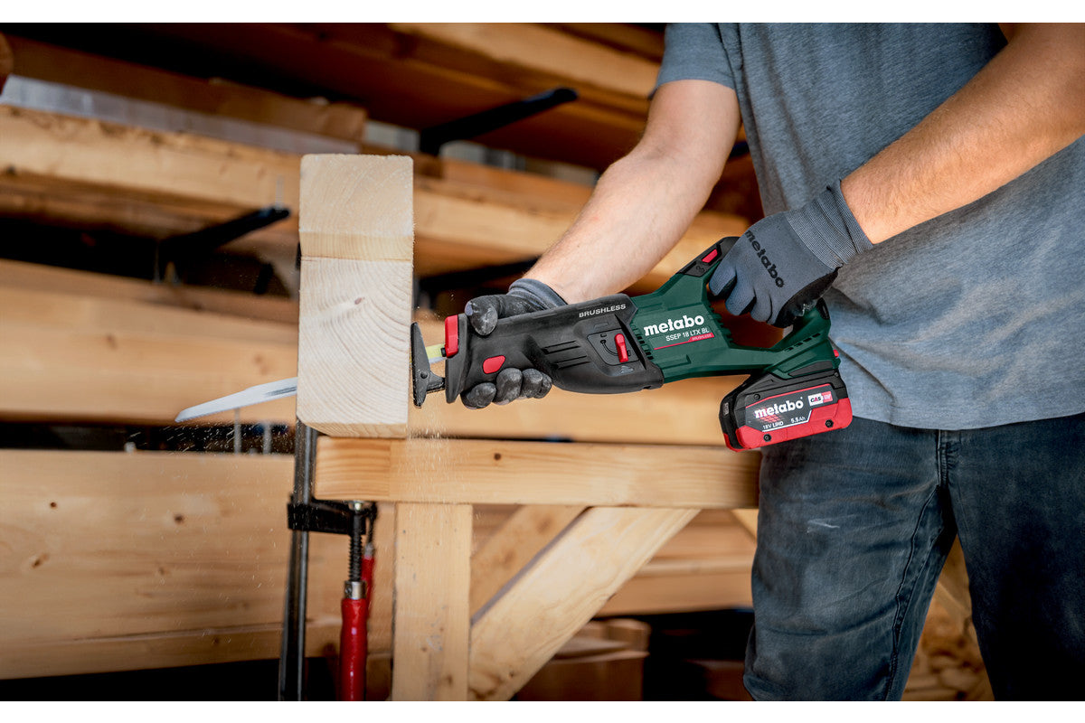 Metabo | Cordless Brushless Sabre Saw SSEP 18 LT BL | 601617850 3 - Power Tool Services