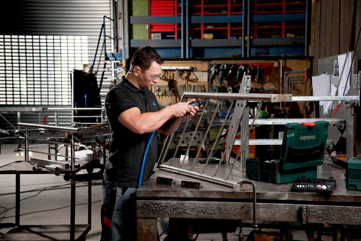 Buy Metabo | Air Die Grinder DG 25 SET | 604116500 from Power Tool Services - Image 3 | Best Price