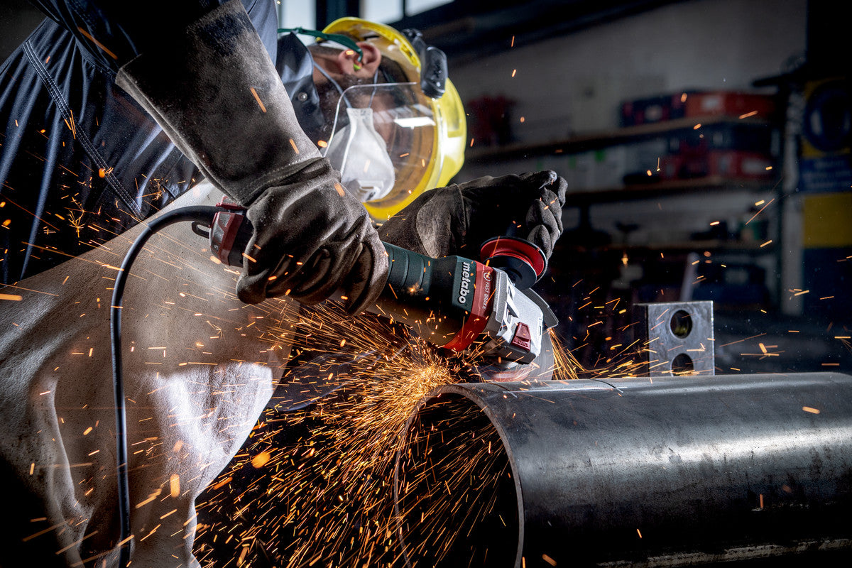 Buy Metabo | Angle Grinder WEPBA 19-125 Q DS M-BRUSH | 613114000 from Power Tool Services - Image 3 | Best Price