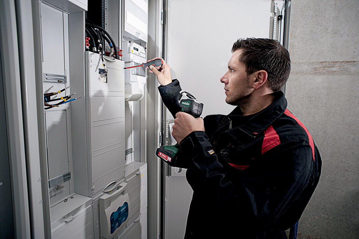 Buy Metabo | Cordless Portable Lamp ULA 14.4-18 LED | 600368000 from Power Tool Services - Image 3 | Best Price