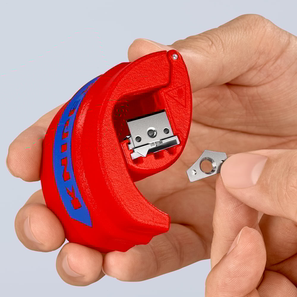 KNIPEX BiX Cutter for plastic pipes and sealing sleeves 90 22 10 BK 25 - Power Tool Services