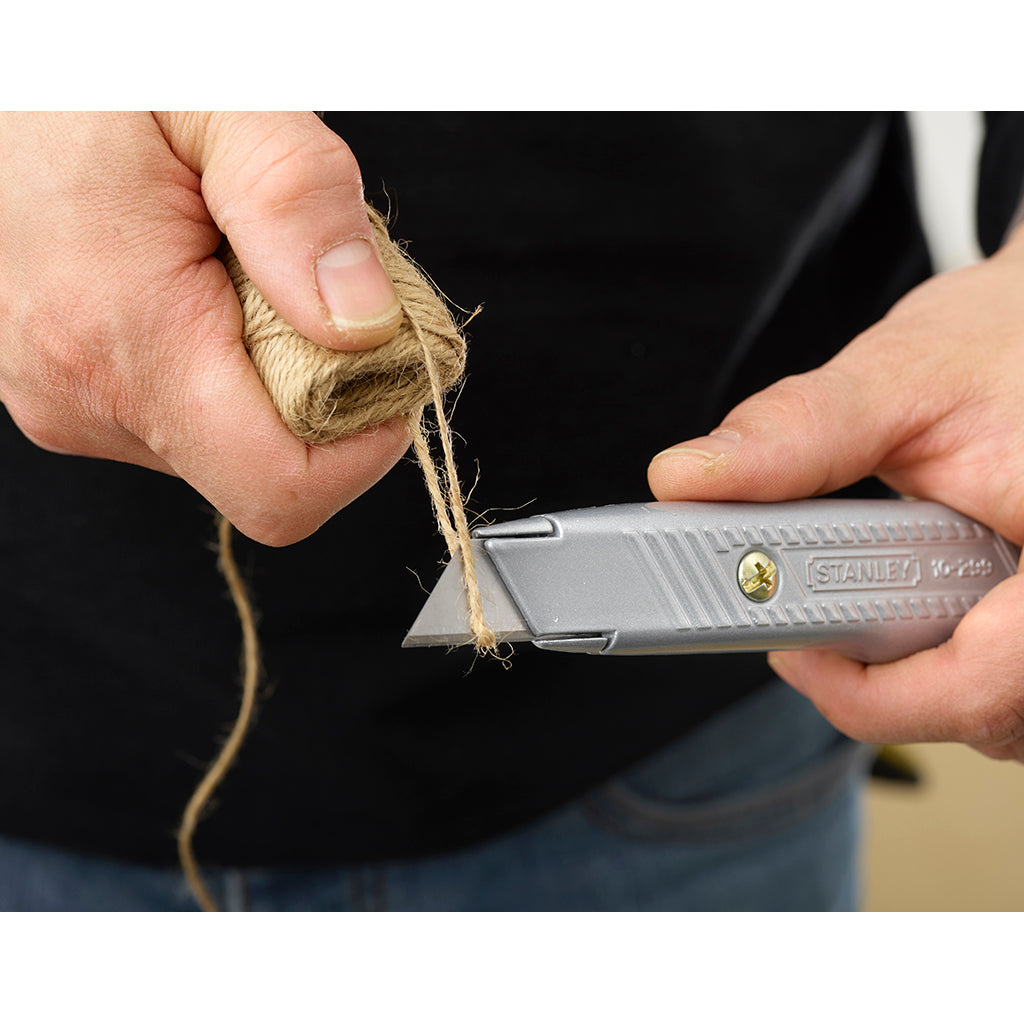 Stanley Classic 199 Utility Knife | 2-10-199 2 - Power Tool Services