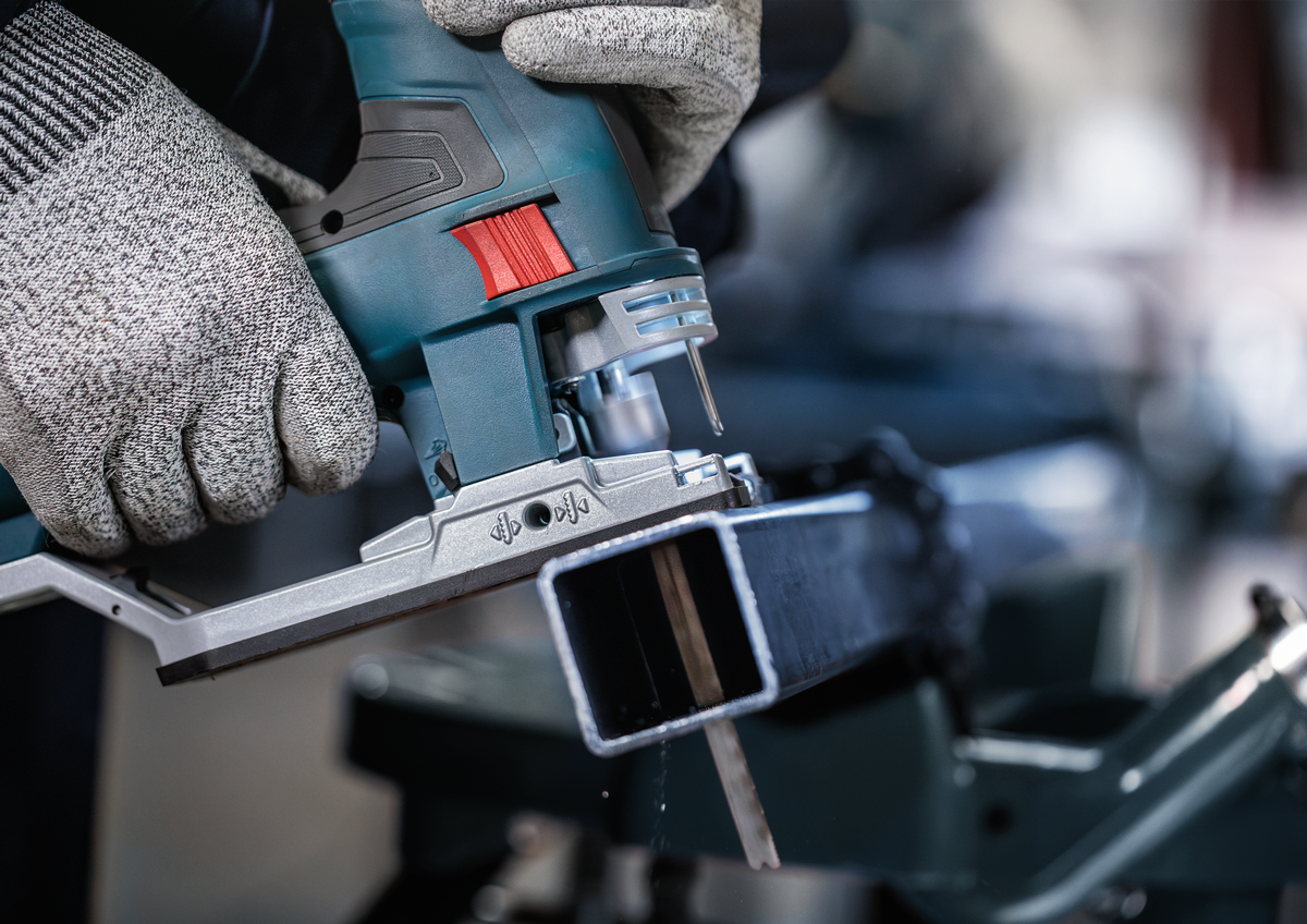 Bosch PRO Metal Pipes and Profiles T321AF Jigsaw Blade, 132 mm, 5 pcs 2608636705 4 - Power Tool Services
