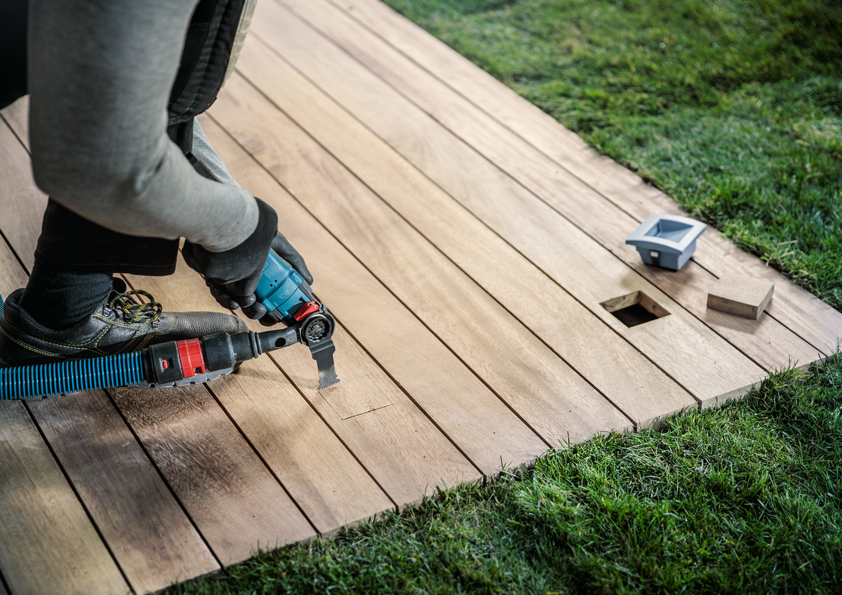 Bosch PRO Multitool Blade AIZ 32 BSPIB 32 x 50 mm 2608669070 12 - Power Tool Services