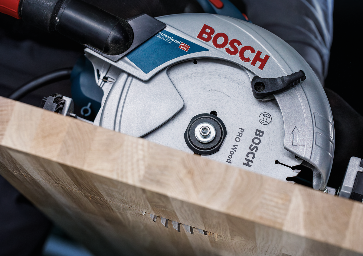 Bosch PRO Wood Circular Saw Blade, 235 x 2.5 x 25 mm 2608844870 7 - Power Tool Services