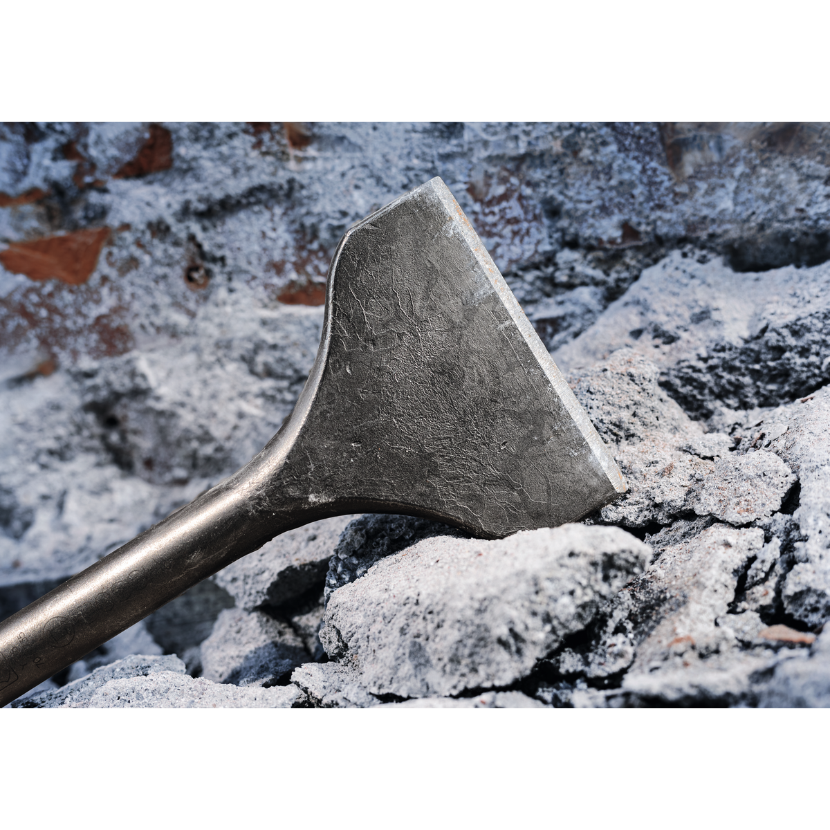 Bosch PRO SDS max-4C Spade Chisel, 50 x 400 mm 2608690574 7 - Power Tool Services