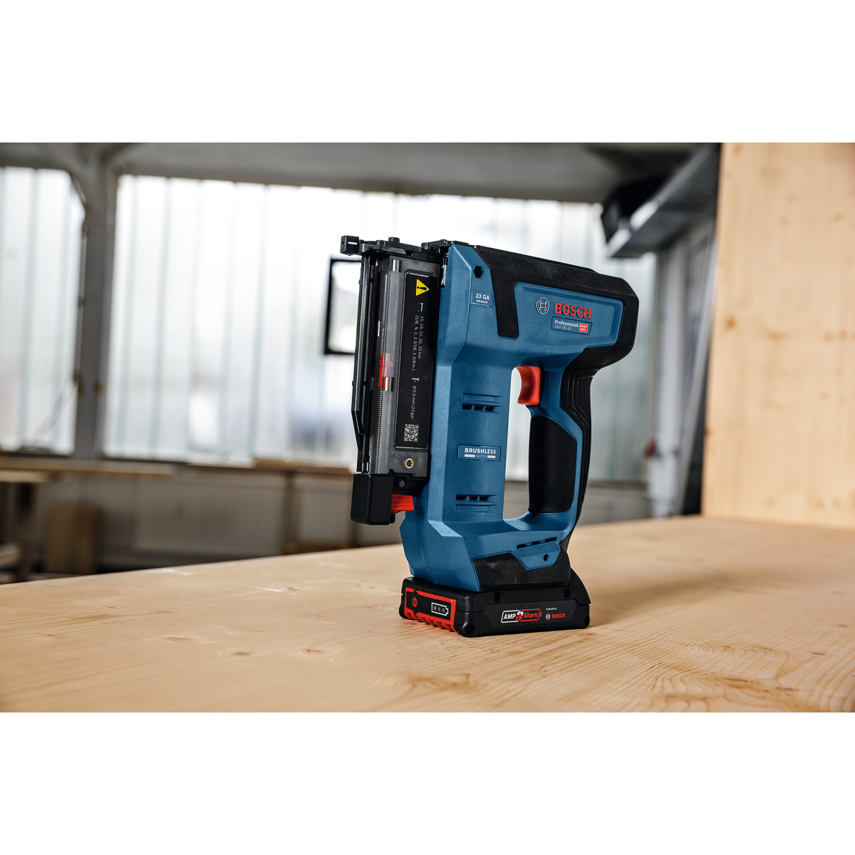 Bosch Professional Cordless Wood Nailer GNH 18V-35 11 - Power Tool Services