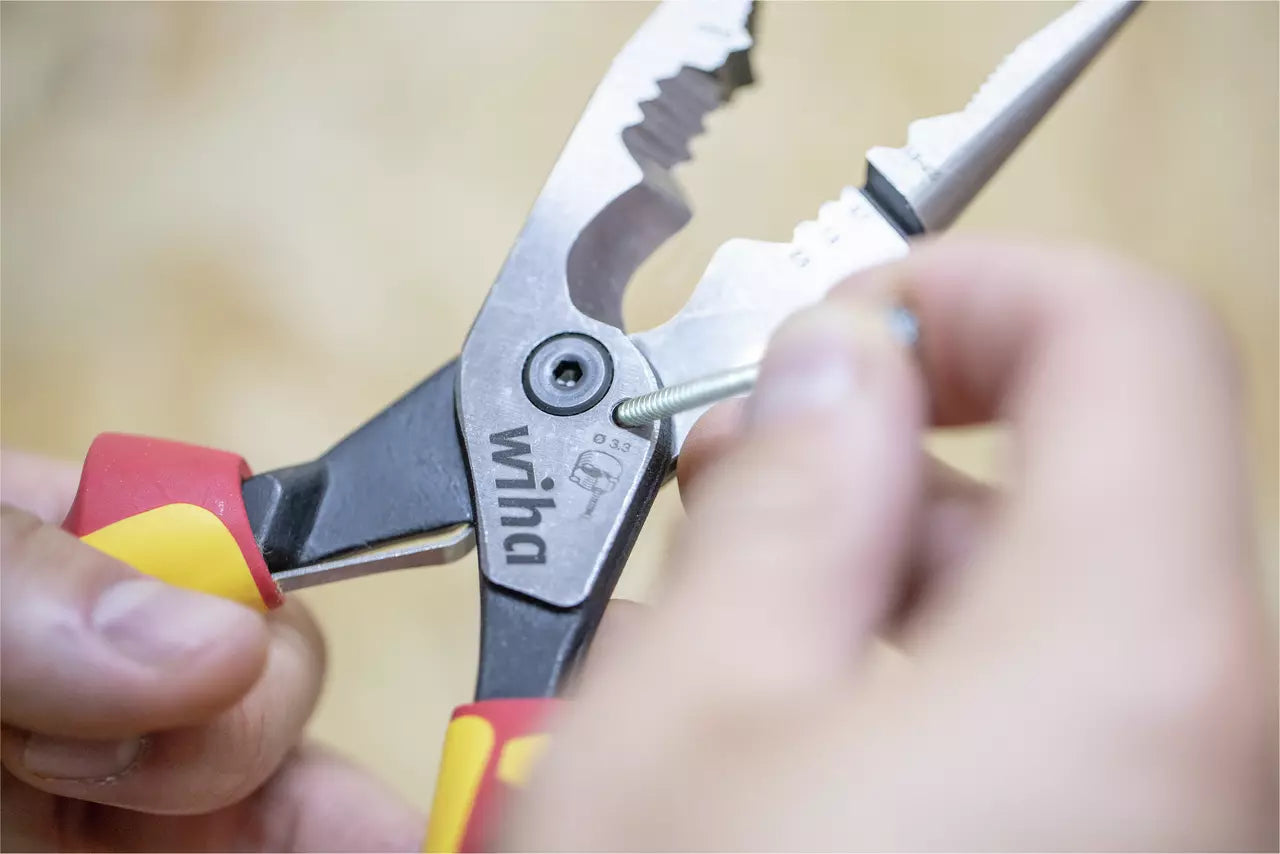 Wiha Multifunctional pliers 8 in 1 Industrial electric 45705 14 - Power Tool Services
