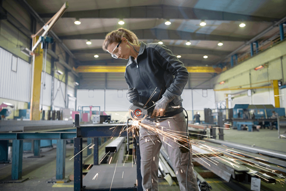 Buy Bosch Professional Angle Grinder GWS 17-125 S 06017D0300 from Power Tool Services - Image 2 | Best Price