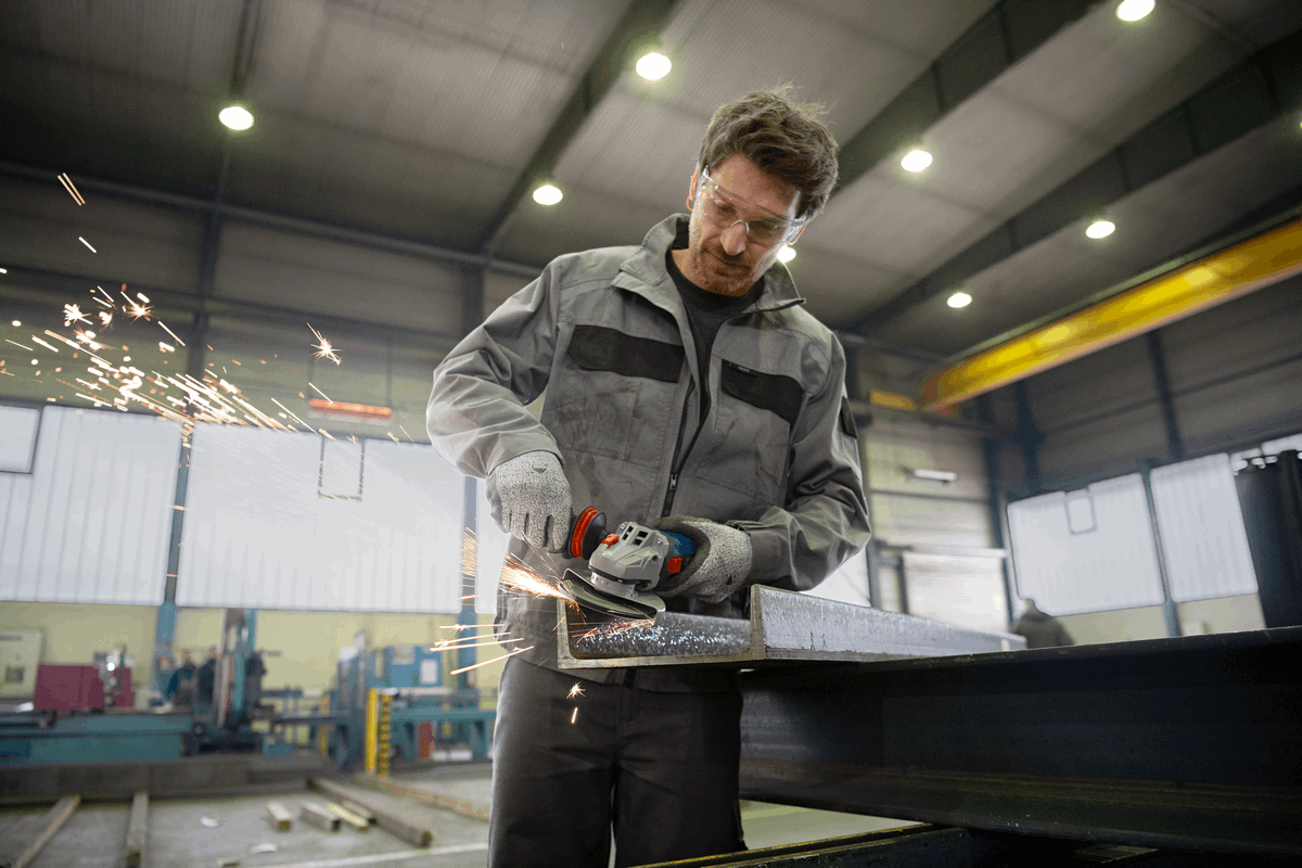 Buy Bosch Professional Angle Grinder GWS 17-125 S 06017D0300 from Power Tool Services - Image 6 | Best Price