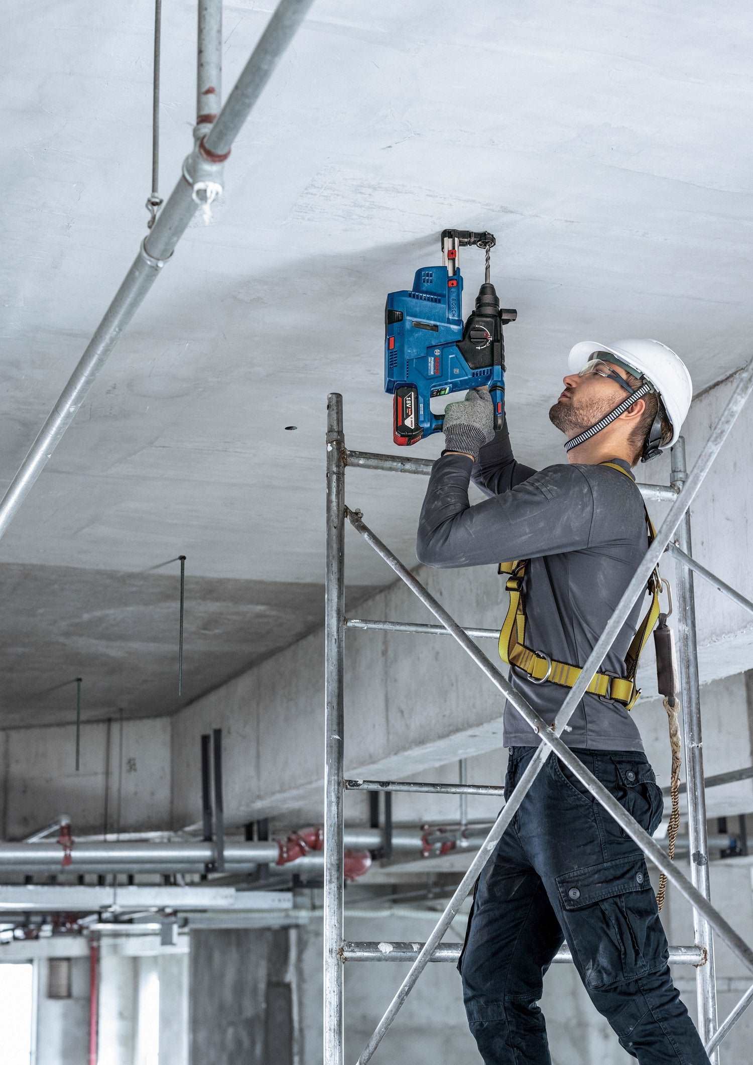 Bosch Professional Cordless Rotary Hammer GBH 187-LI Kit 06119231K0 Power Tool Services