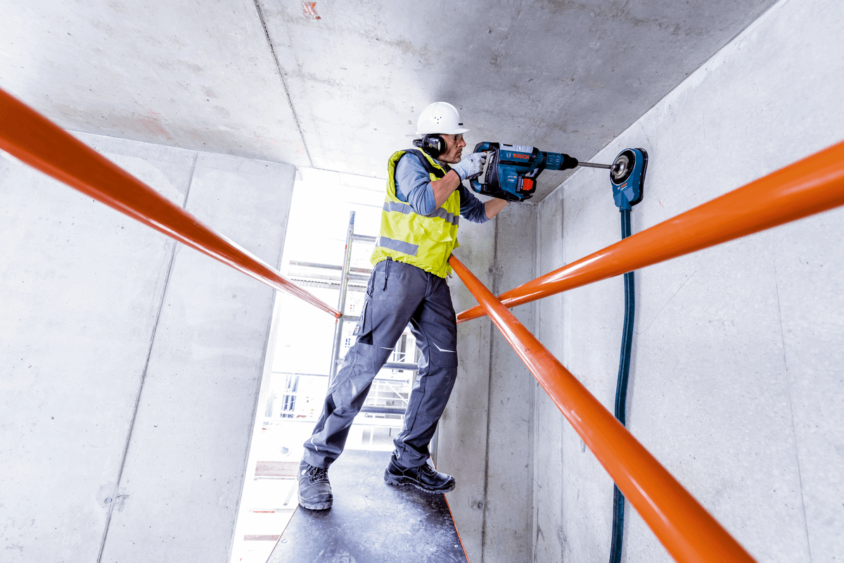 Buy Bosch Professional Cordless Rotary Hammer GBH 18V-45 C 0611913120 from Power Tool Services - Image 6 | Best Price