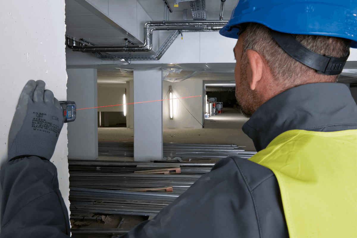 Buy Bosch Professional Green Laser Measure GLM 50-22 0601072S00 from Power Tool Services - Image 7 | Best Price