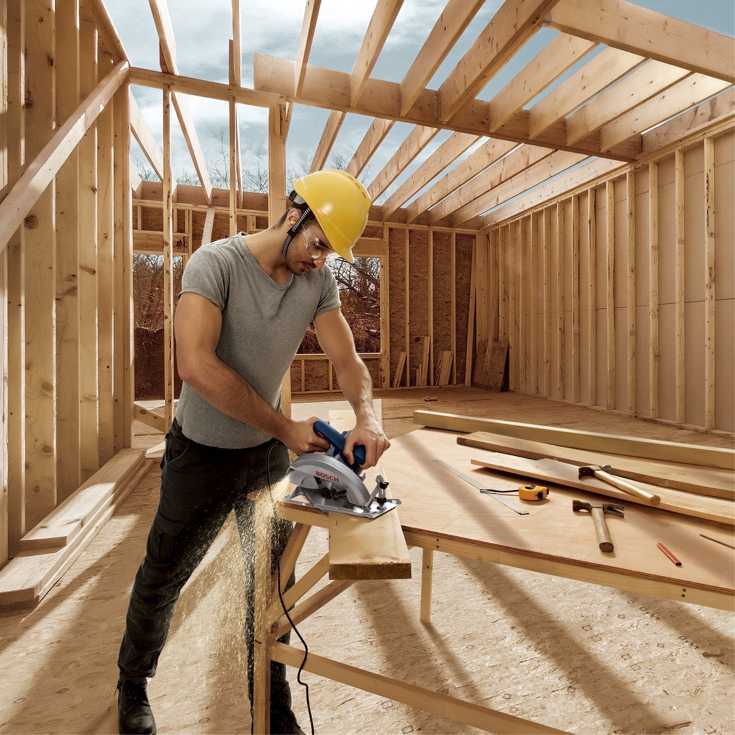 Buy Bosch Professional Hand-Held Circular Saw GKS 140 06016B30K1 from Power Tool Services - Image 3 | Best Price