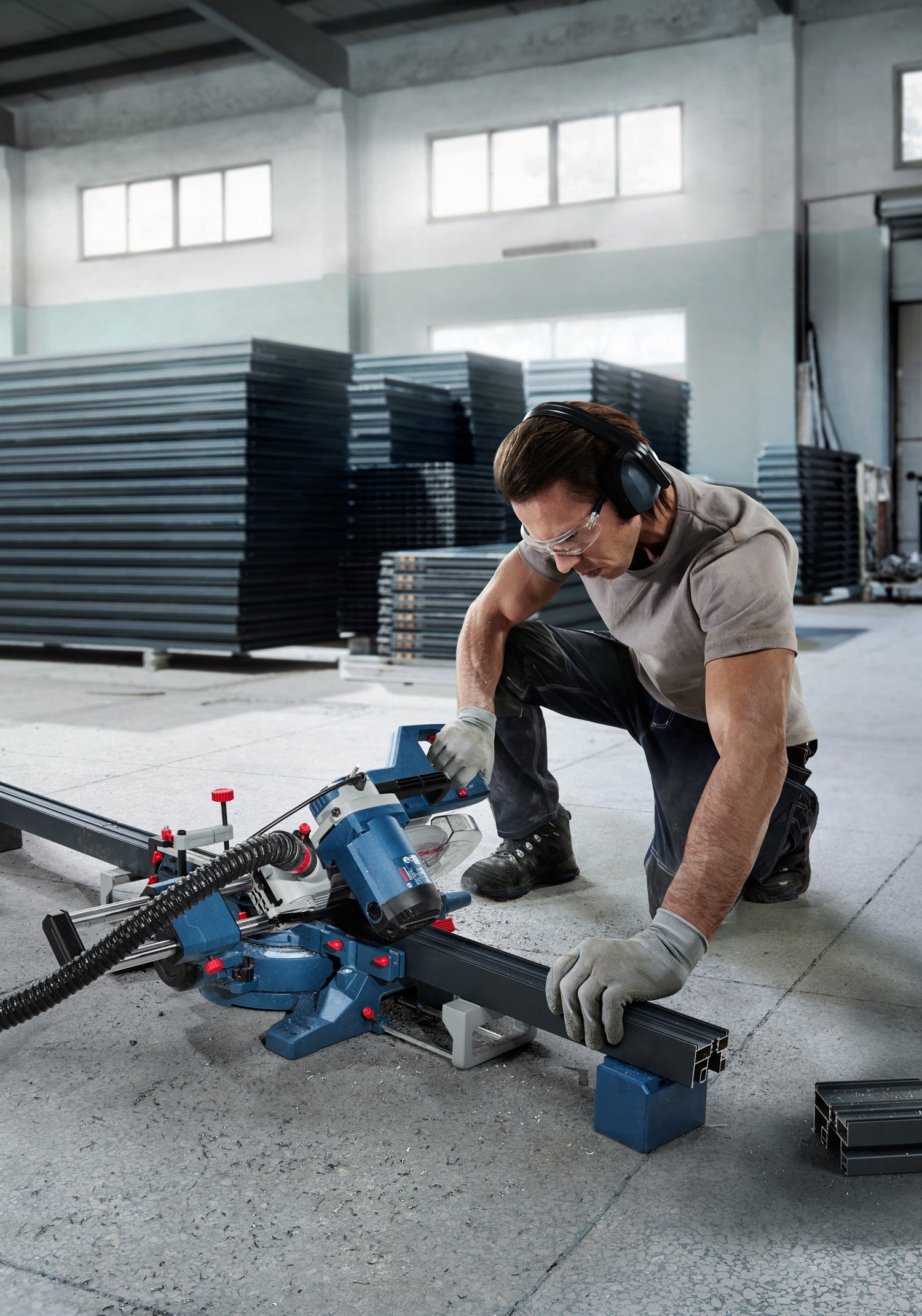 Bosch Professional Slide Mitre Saw GCM 254 SD 0601B53000 Power Tool Services