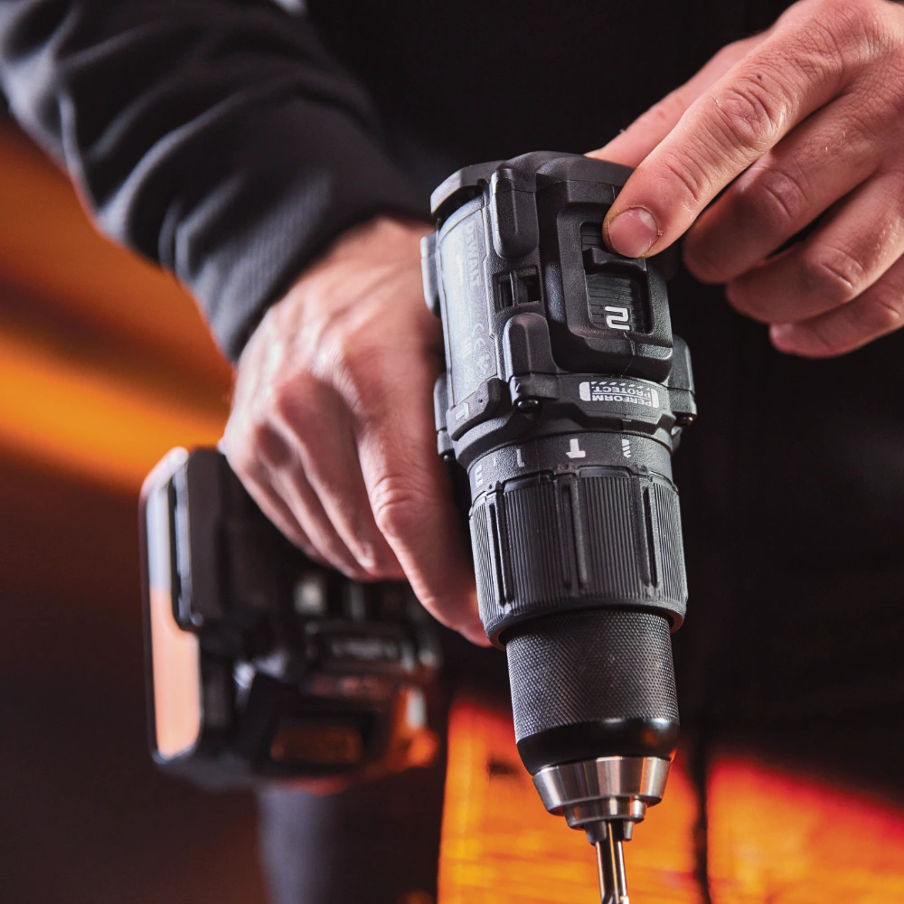 Dewalt McLaren 18V XR Brushless Hammer Drill Driver DCD86MM1T 7 - Power Tool Services