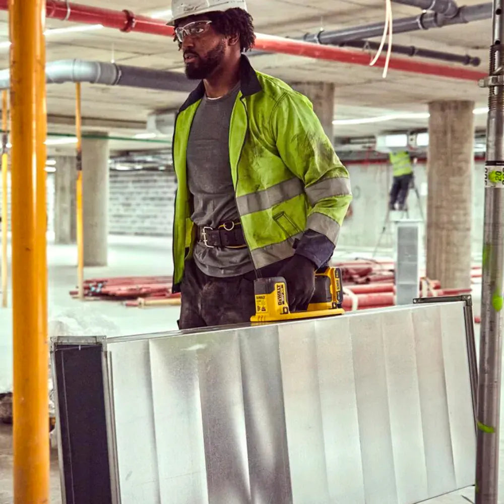 Dewalt 18V XR GRABO Suction Lifter DCE590N 4 - Power Tool Services