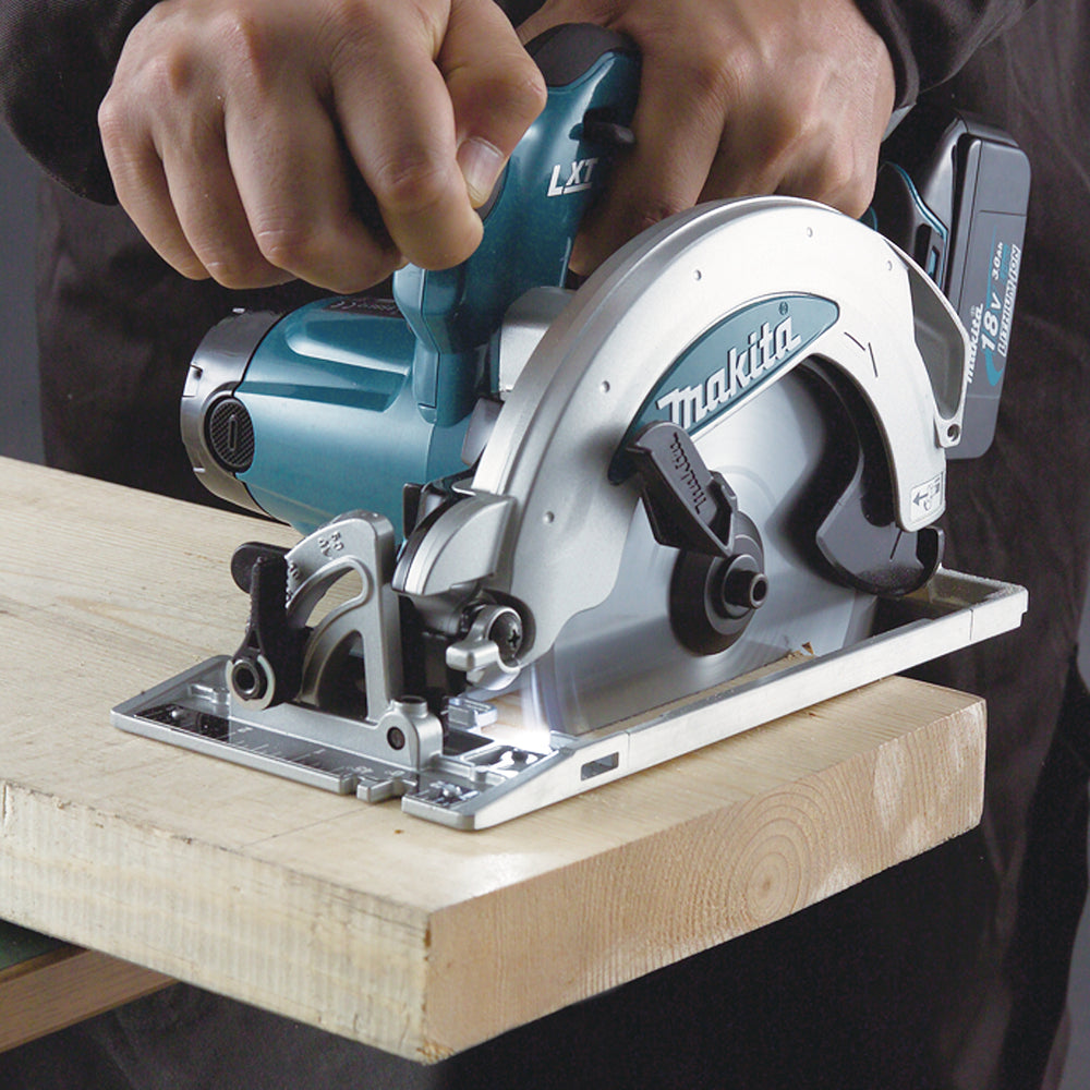 Buy Makita 18V Cordless Circular Saw DSS610ZK 165Mm from Power Tool Services - Image 19 | Best Price