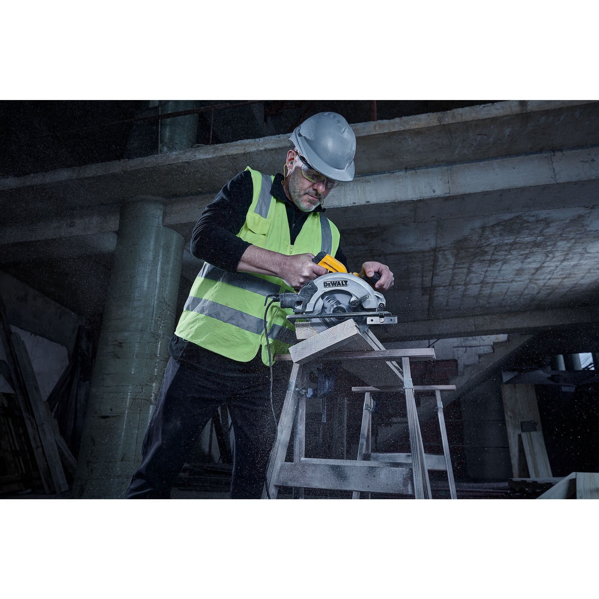 Buy Dewalt Circular Saw 190MM DWE5615-QS from Power Tool Services - Image 15 | Best Price