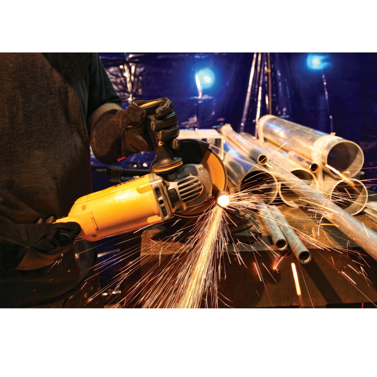 Buy Dewalt 2600W 230Mm Heavy Duty Large Angle Grinder DWE496 from Power Tool Services - Image 2 | Best Price