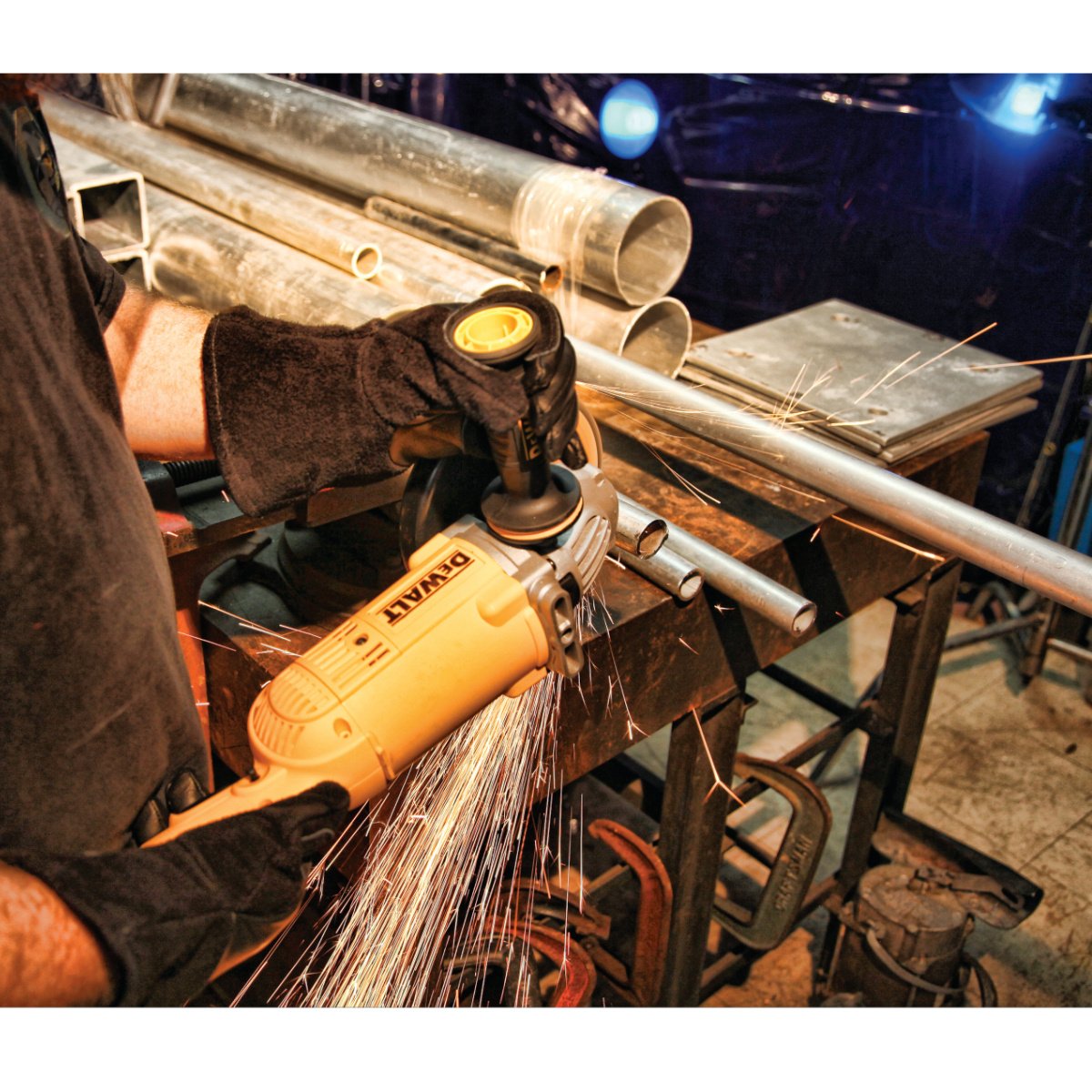 Buy Dewalt 2600W 230Mm Heavy Duty Large Angle Grinder DWE496 from Power Tool Services - Image 3 | Best Price