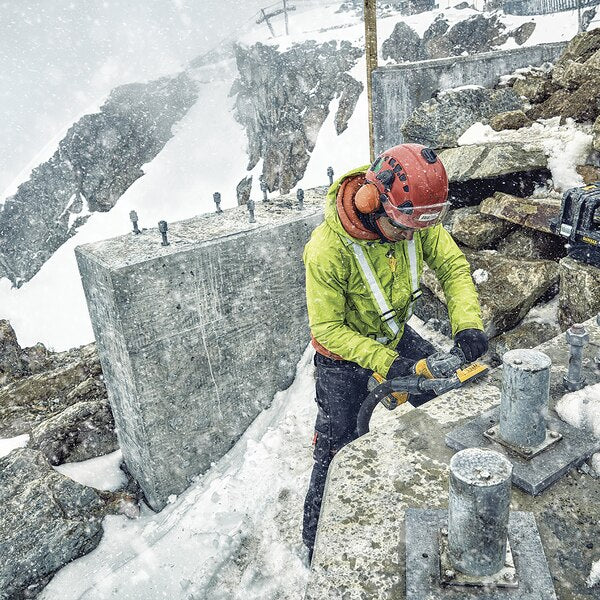 Buy Dewalt 54v XR FlexVolt 125mm Angle Grinder - Bare DCG418NT-XJ from Power Tool Services - Image 8 | Best Price