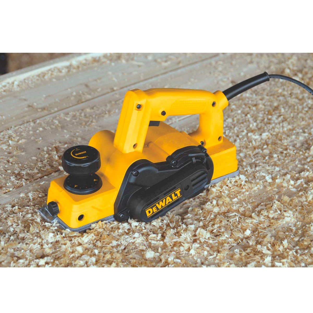Buy Dewalt Planer 82mm 600W 1.5mm D26676 from Power Tool Services - Image 4 | Best Price