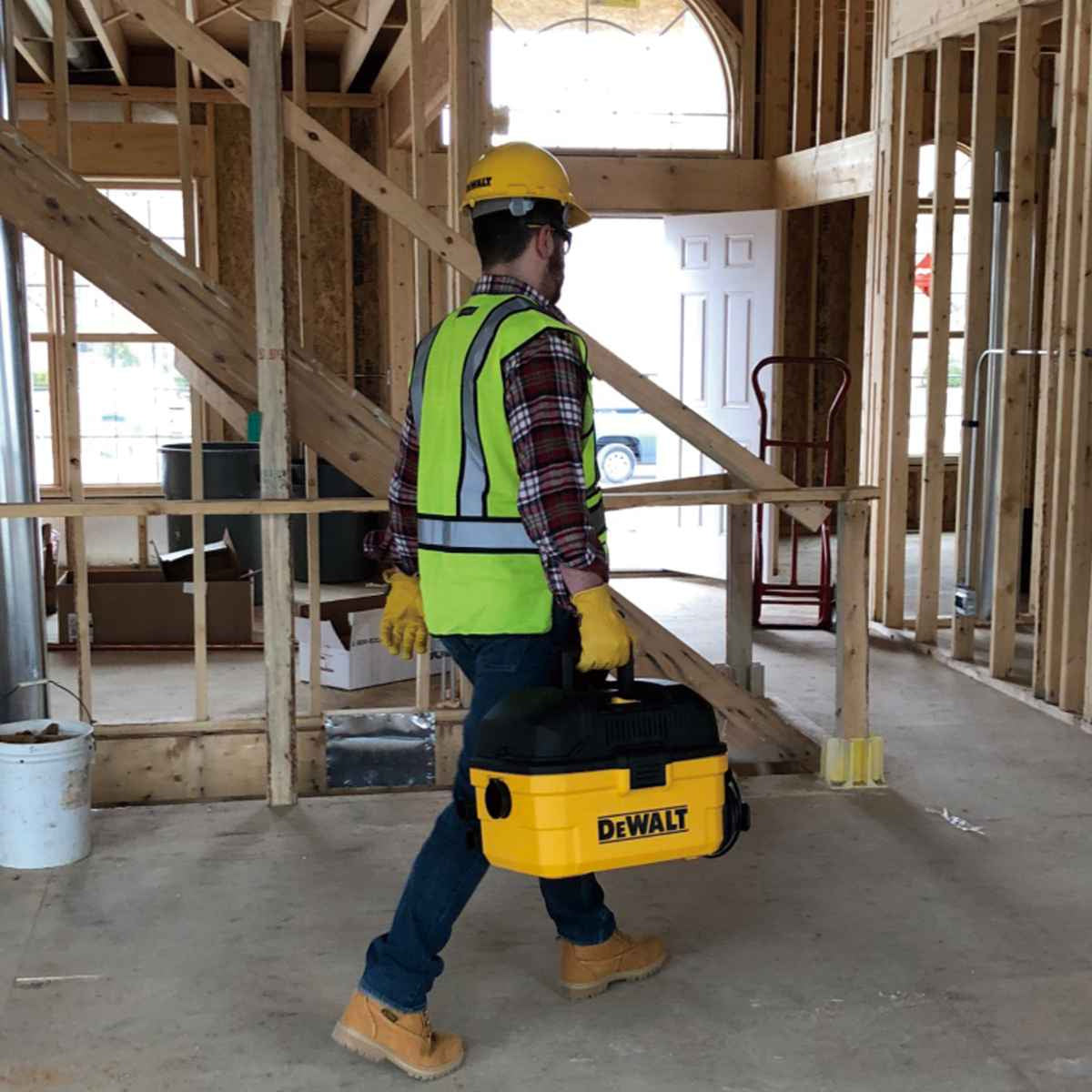 Buy Dewalt Portable 15L Wet Dry Vacuum Cleaner DXV15T from Power Tool Services - Image 3 | Best Price