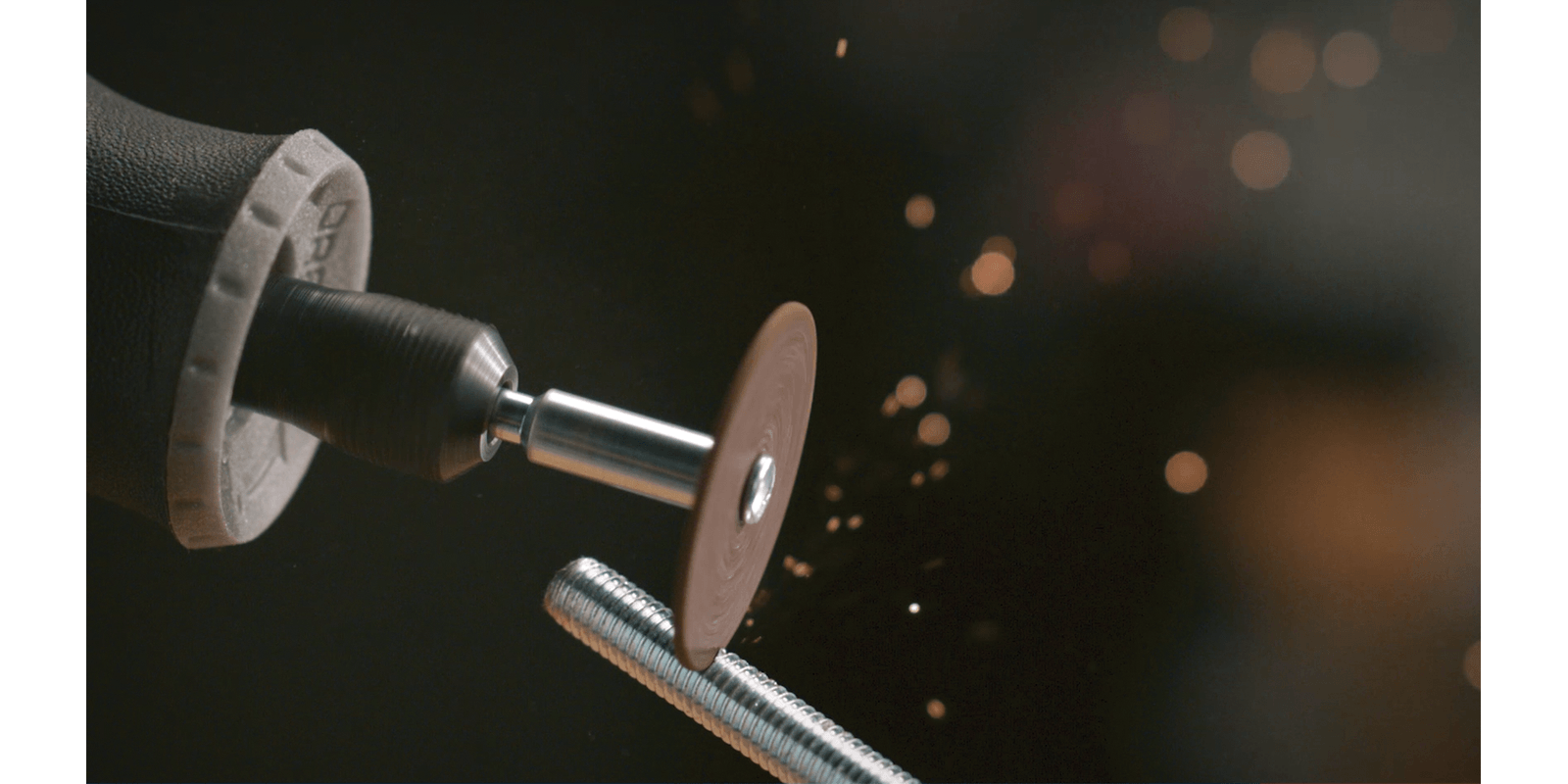 Buy Dremel Heavy Duty Cut-Off Wheel 24 mm (420) from Power Tool Services - Image 3 | Best Price