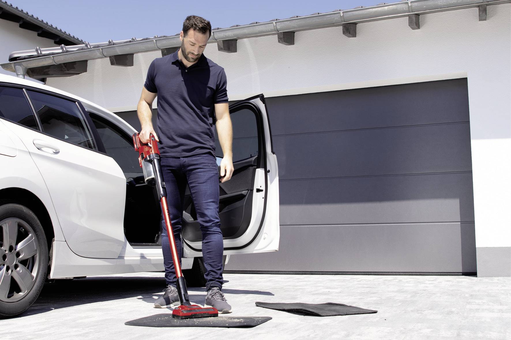 Buy Einhell Cordless Handstick Vacuum Cleaner TE-SV 18 Li-Solo from Power Tool Services - Image 5 | Best Price