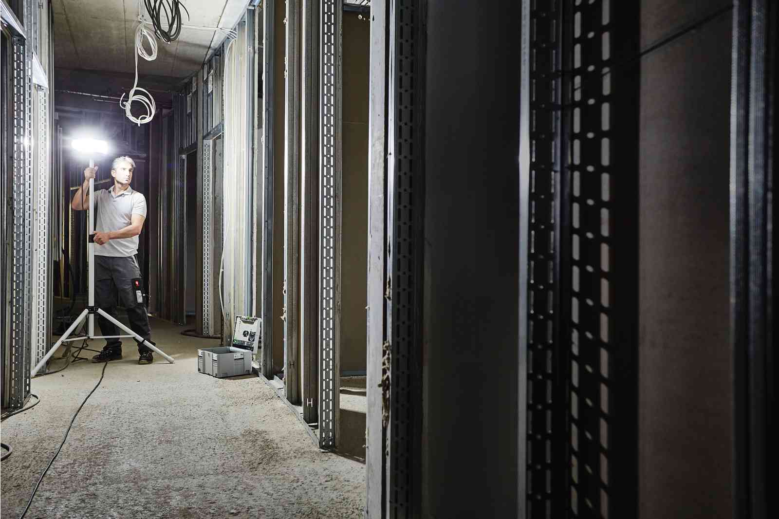 Buy Festool Working light SYSLITE DUO-Plus 576406 from Power Tool Services - Image 3 | Best Price