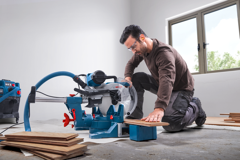 Bosch Professional Mitre Saw GCM 340-305 D 0601B600K0 6 - Power Tool Services