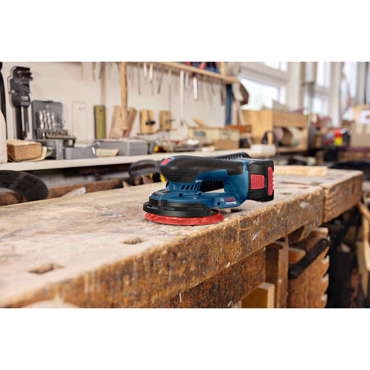 Bosch Professional Cordless Random Orbit Sander GEX 18V-150-3 0601372904 4 - Power Tool Services