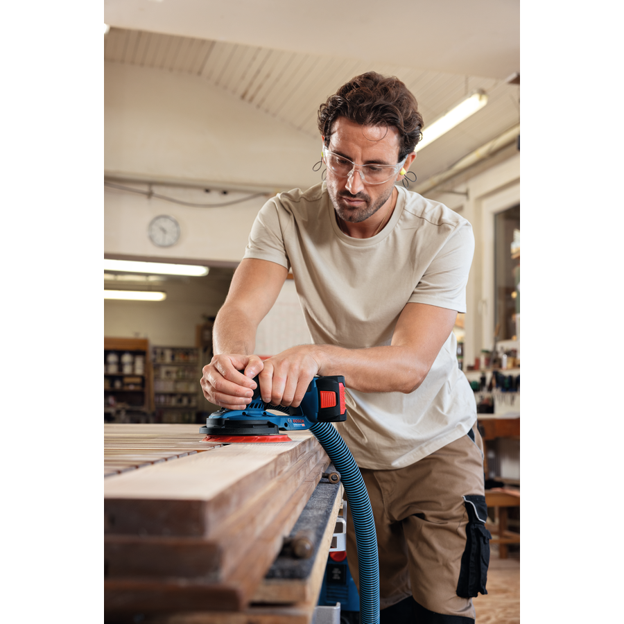 Bosch Professional Cordless Random Orbit Sander GEX 18V-150-3 0601372904 3 - Power Tool Services