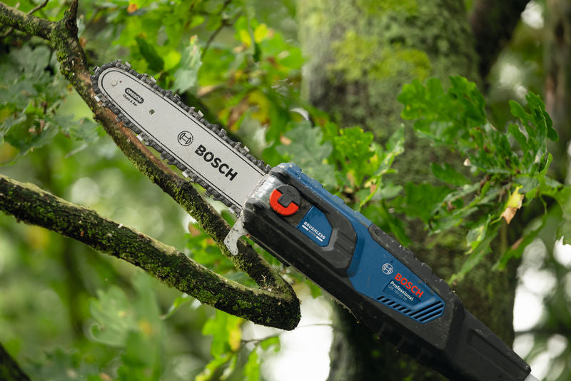 Bosch Professional Pole Chainsaw GKE 18V-25 TP 06008D6000 3 - Power Tool Services