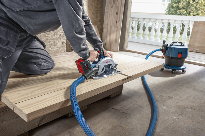 Bosch Professional Cordless Circular Saw GKS 18V-68-2 06016D0000