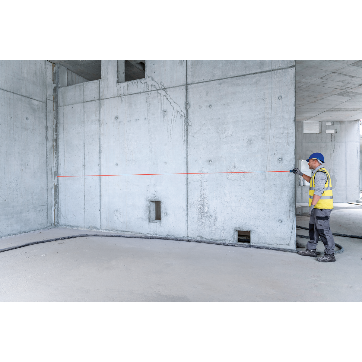 Bosch Professional Laser Measure GLM 50-21 06010753K0 7 - Power Tool Services