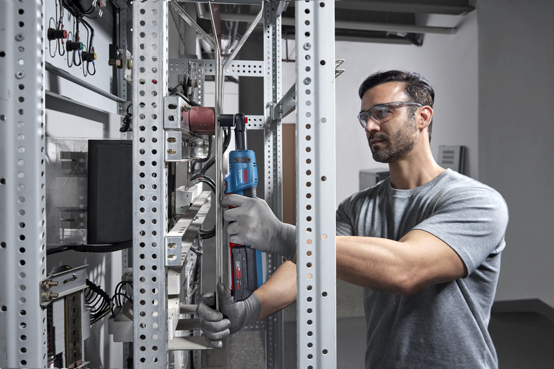 Bosch Professional Cordless Ratchet Wrench GRC 18V-60 06019N8000 11 - Power Tool Services