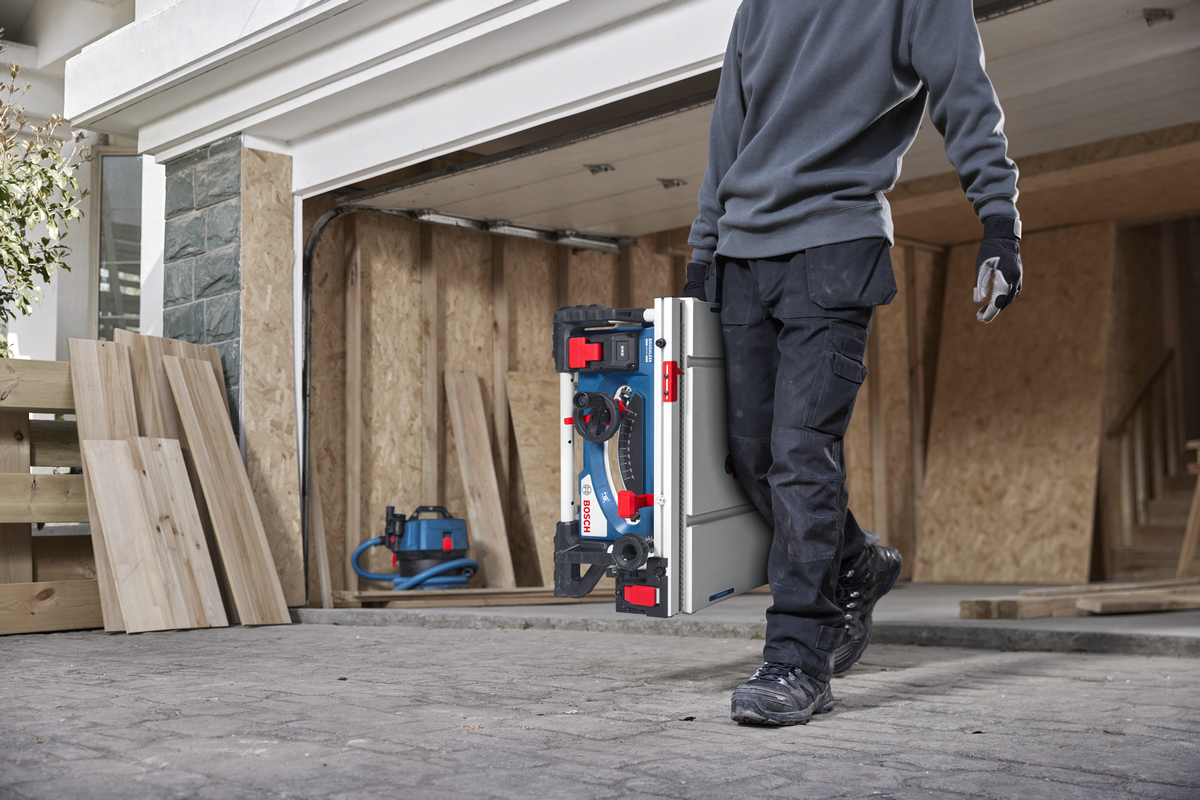 Bosch Professional 18v Cordless Table Saw GTS 18V-70 0601B441K0 2 - Power Tool Services