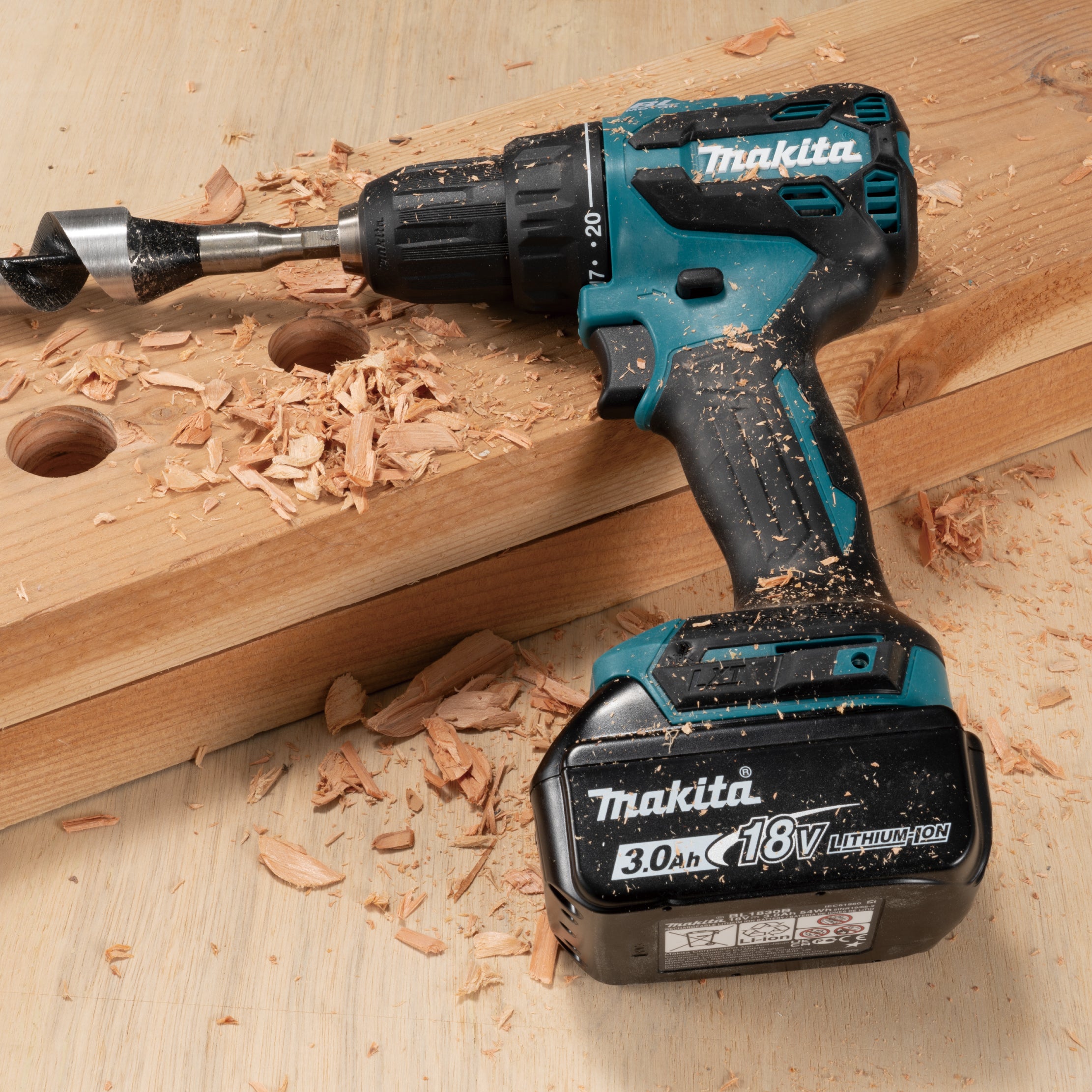 Makita 18v Cordless Hammer Driver Drill DHP490Z