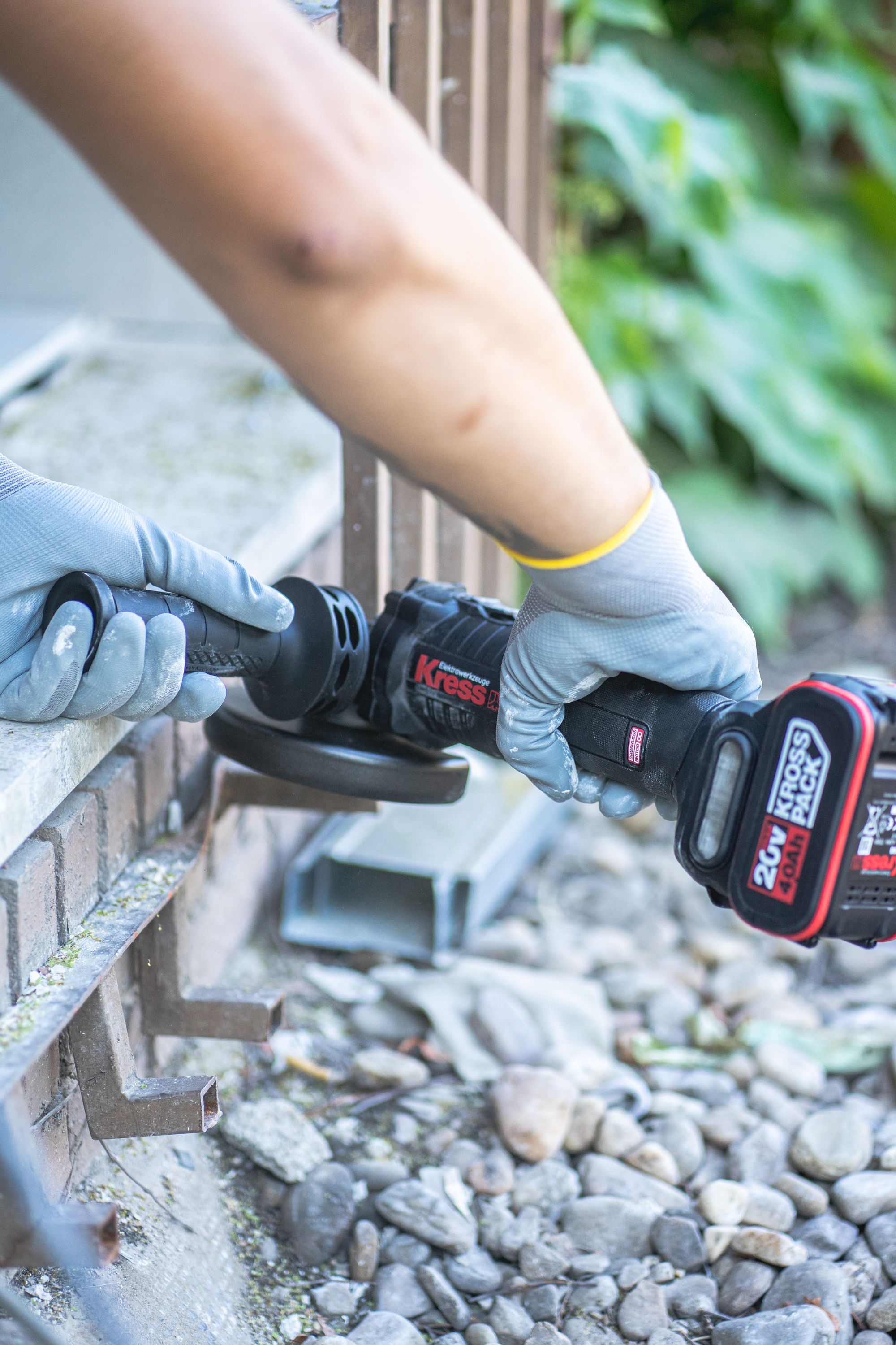 Buy Kress | Cordless Brushless Angle Grinder 115mm | KUH02.91 from Power Tool Services - Image 7 | Best Price