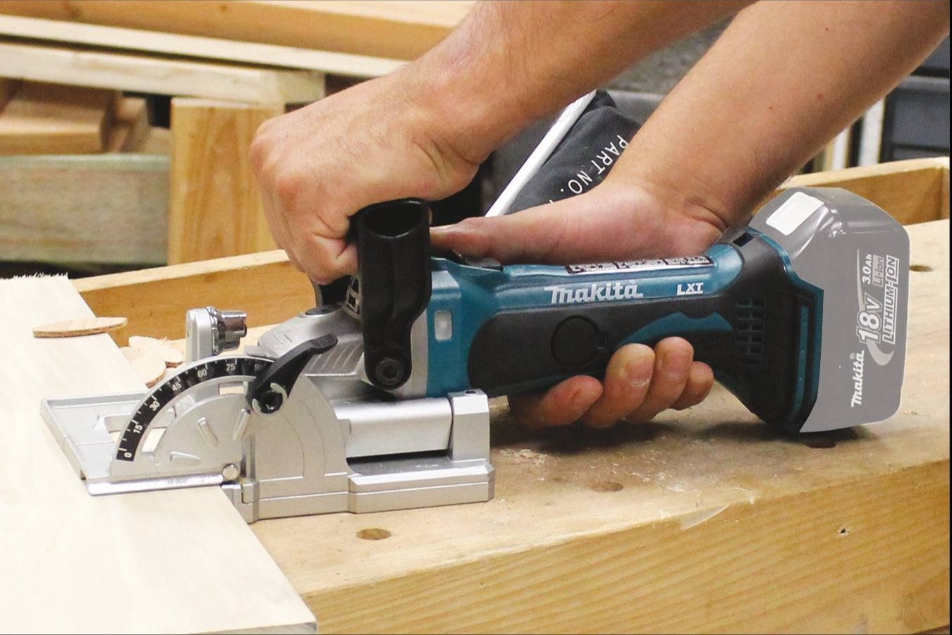 Buy Makita 18V Cordless Biscuit Joiner DPJ180ZJ Solo from Power Tool Services - Image 9 | Best Price