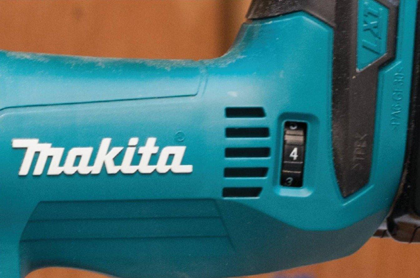 Buy Makita 18V Cordless Brushless JigSaw DJV182ZK Solo from Power Tool Services - Image 6 | Best Price