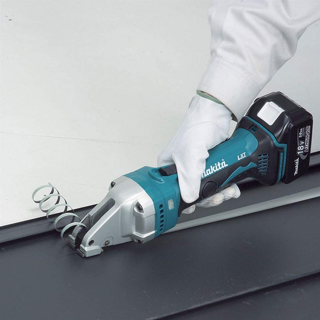 Buy Makita 18V Cordless Straight Shear DJS161ZJ from Power Tool Services - Image 8 | Best Price