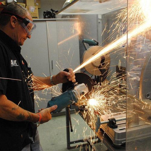 Buy Makita Angle Grinder 230mm GA9050 from Power Tool Services - Image 2 | Best Price