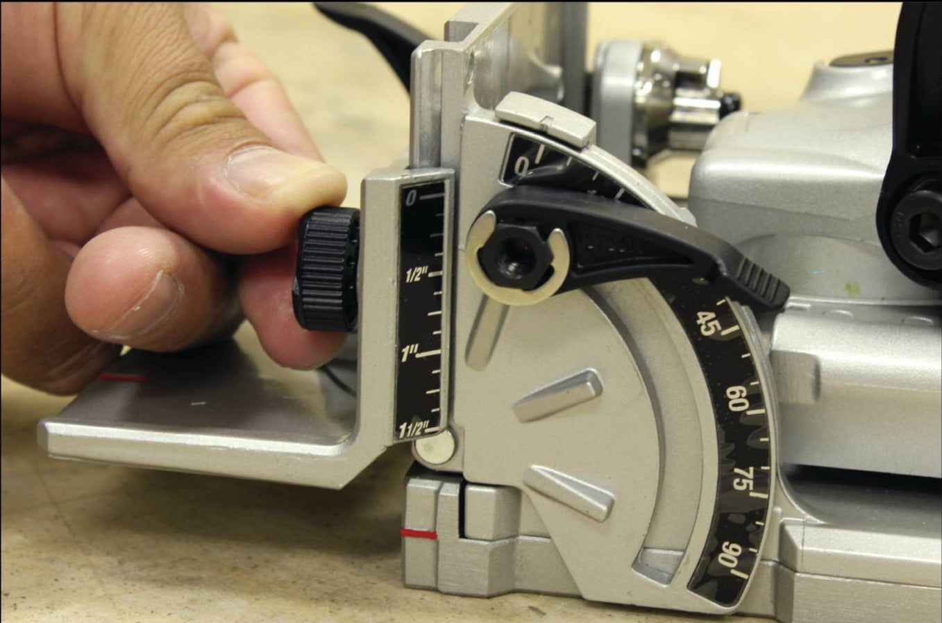 Buy Makita Biscuit Joiner PJ7000 from Power Tool Services - Image 7 | Best Price