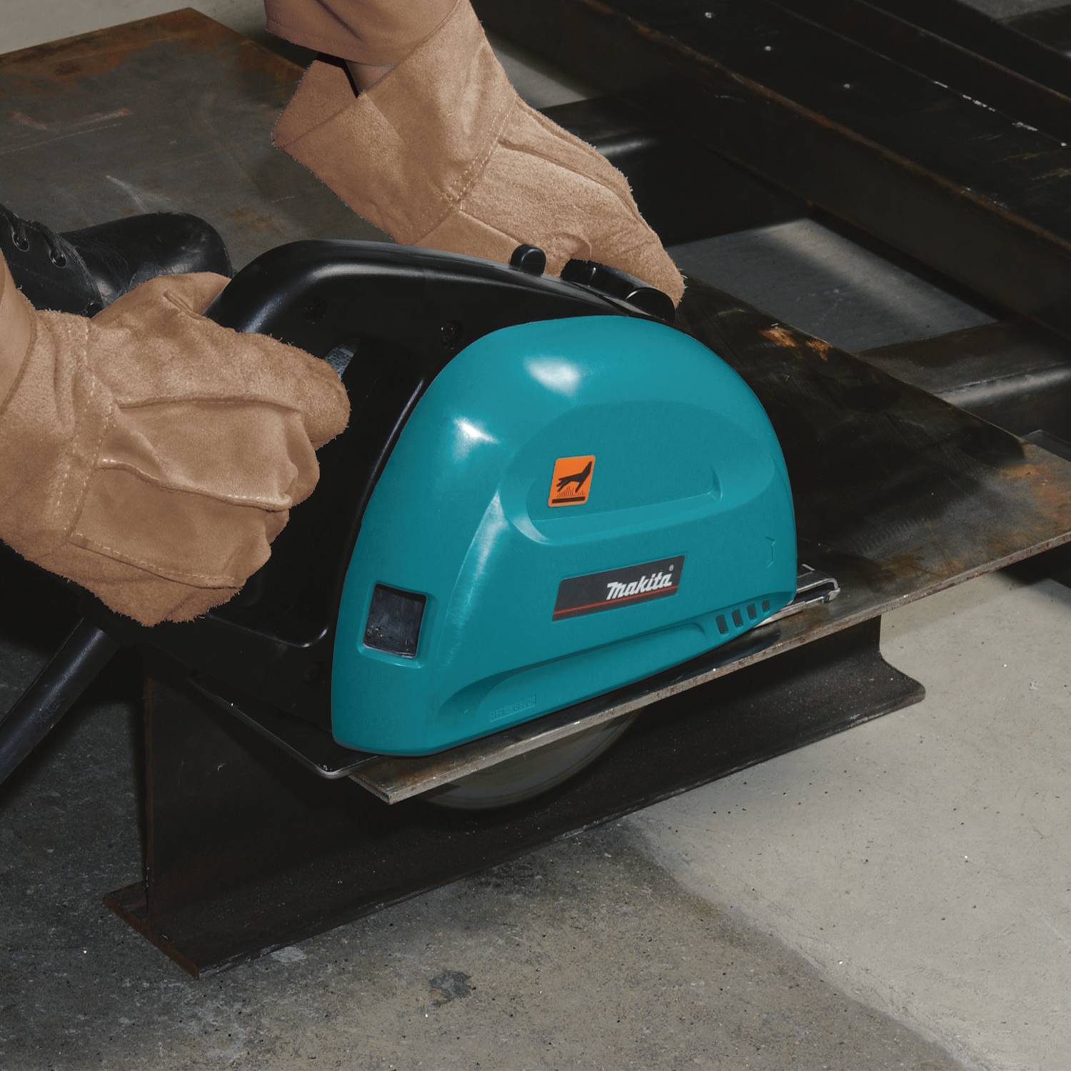 Buy Makita Metal Cutter 4131 from Power Tool Services - Image 4 | Best Price