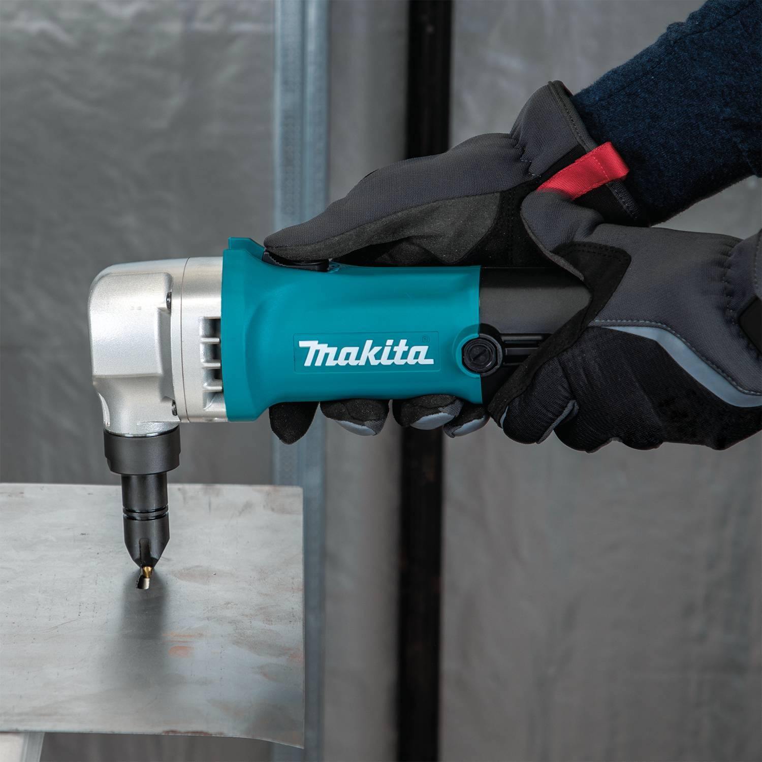 Buy Makita Metal Nibbler JN1601 from Power Tool Services - Image 6 | Best Price